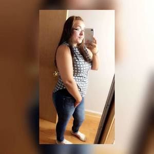 Meet your Posher, Chavela